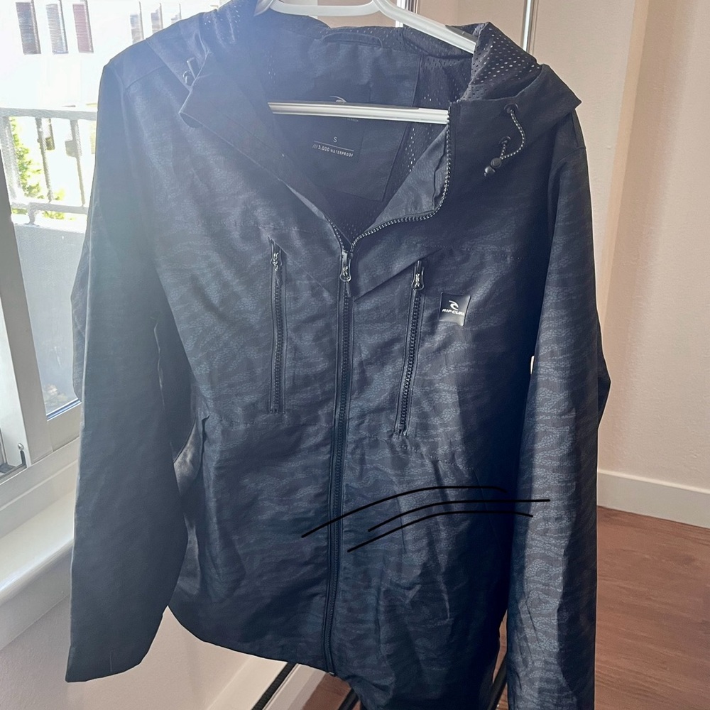 Stylish Rip Curl Rain Jacket Size Small For Sale